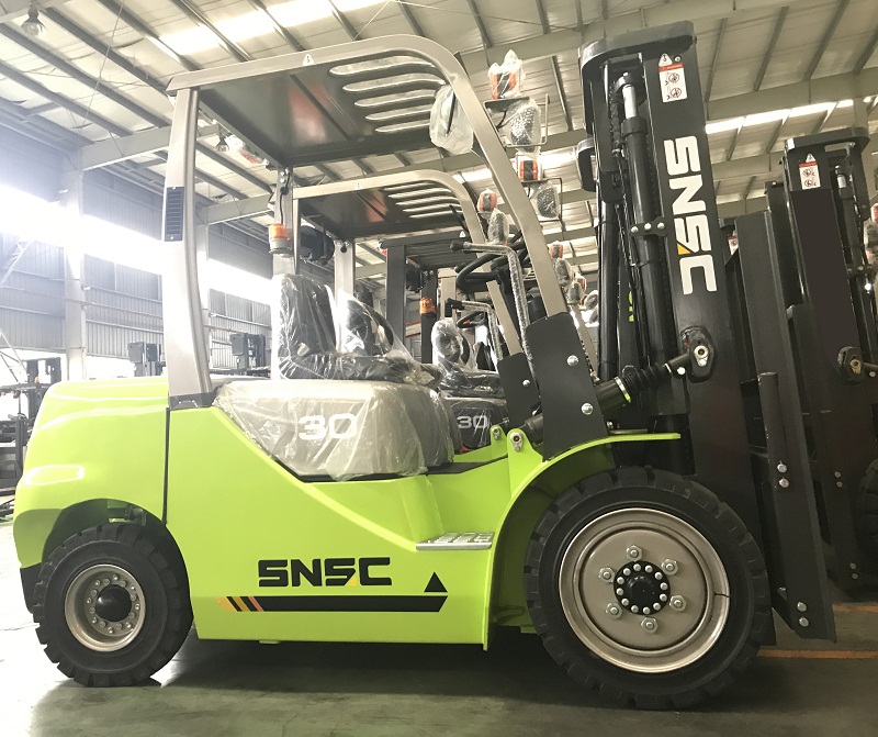 SNSC FD30 3T Diesel Forklift Truck to Bangladesh