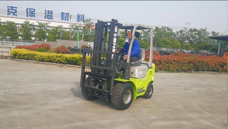 SNSC FD18 1.8T Diesel Forklift Truck to Spain