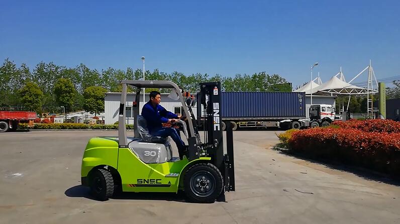 SNSC FD30 3T Diesel Forklift Truck to Portugal