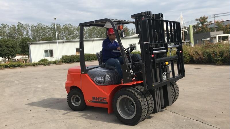 SNSC FD30 3T Diesel Forklift Truck to Belgium