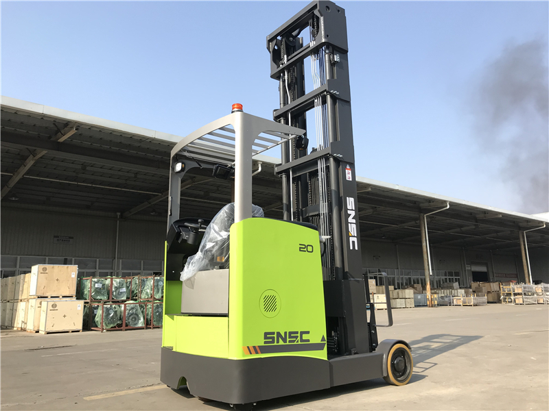 SNSC YB20 2T Electric Reach Truck to South Africa